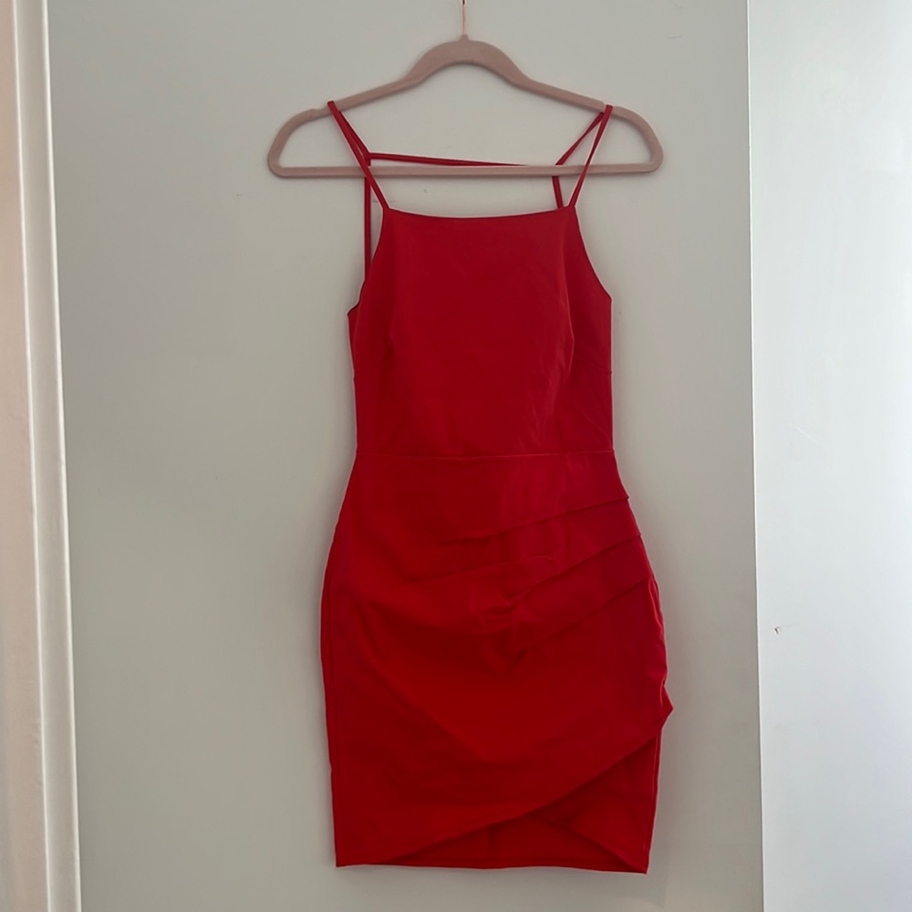 Coral strappy mini